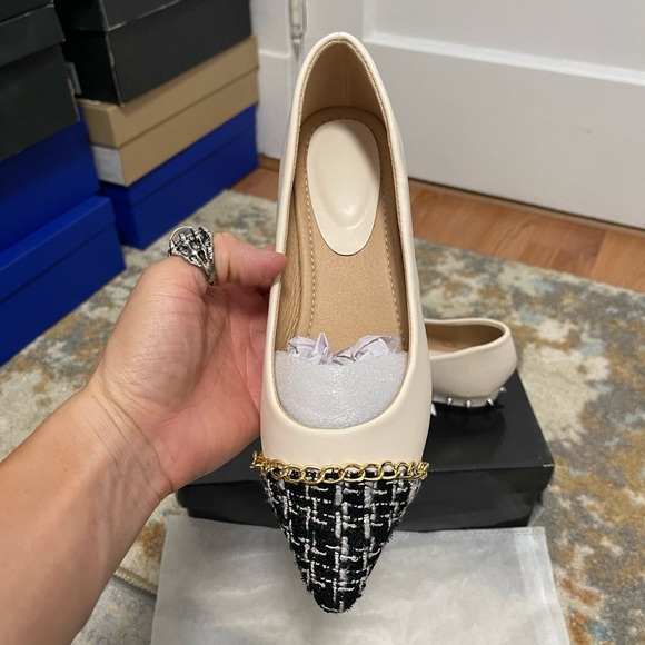 NIB Women Size 7.5 (Euro Size 38) SHEIN Tweed Cap Toe Chain Trim Flats In Black - Picture 8 of 13